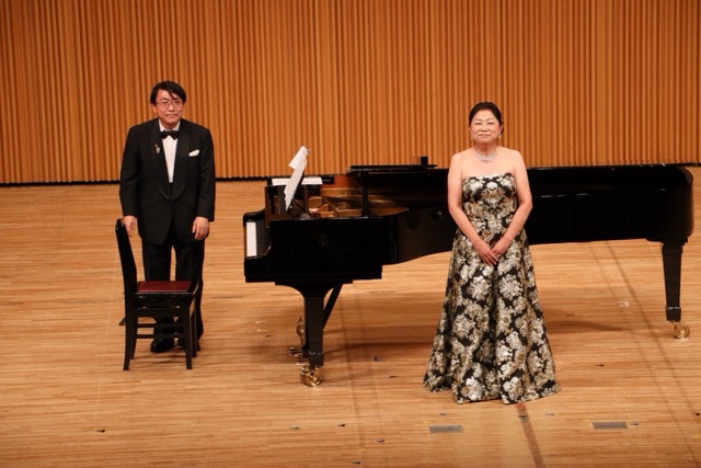 川畑久子／小笠原貞宗